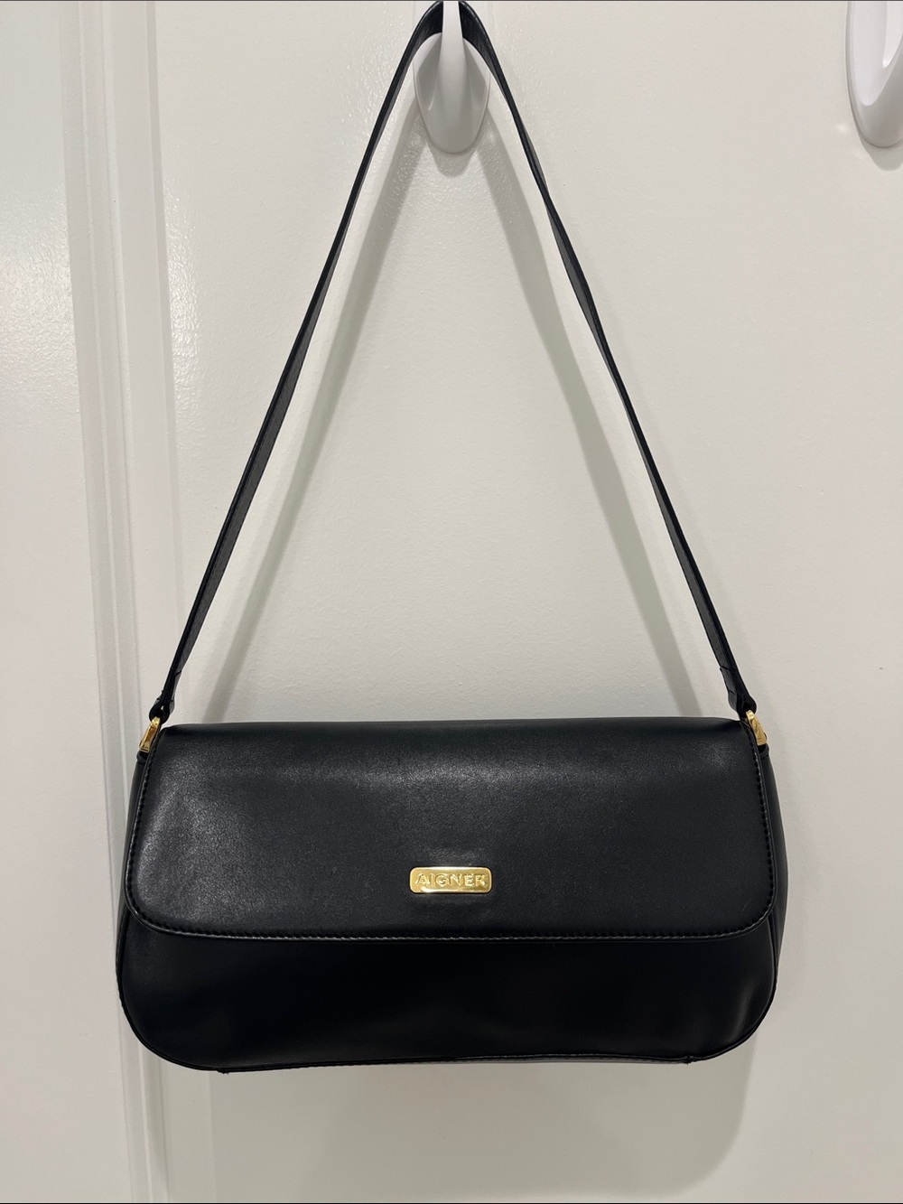Etienne Aigner Black Leather Shoulder Bag with Gold-Classic Elegant Minimalist